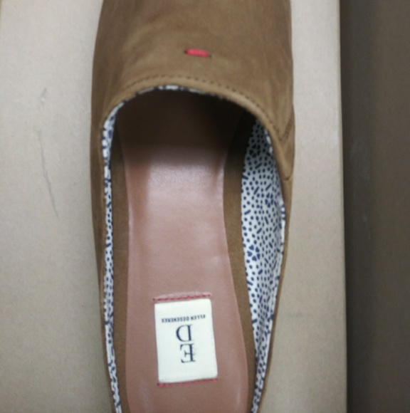 Ellen Degeneres Sandals - Picture 6 of 7